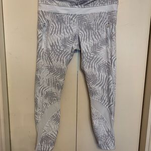 Lululemon Tight Stuff with mesh